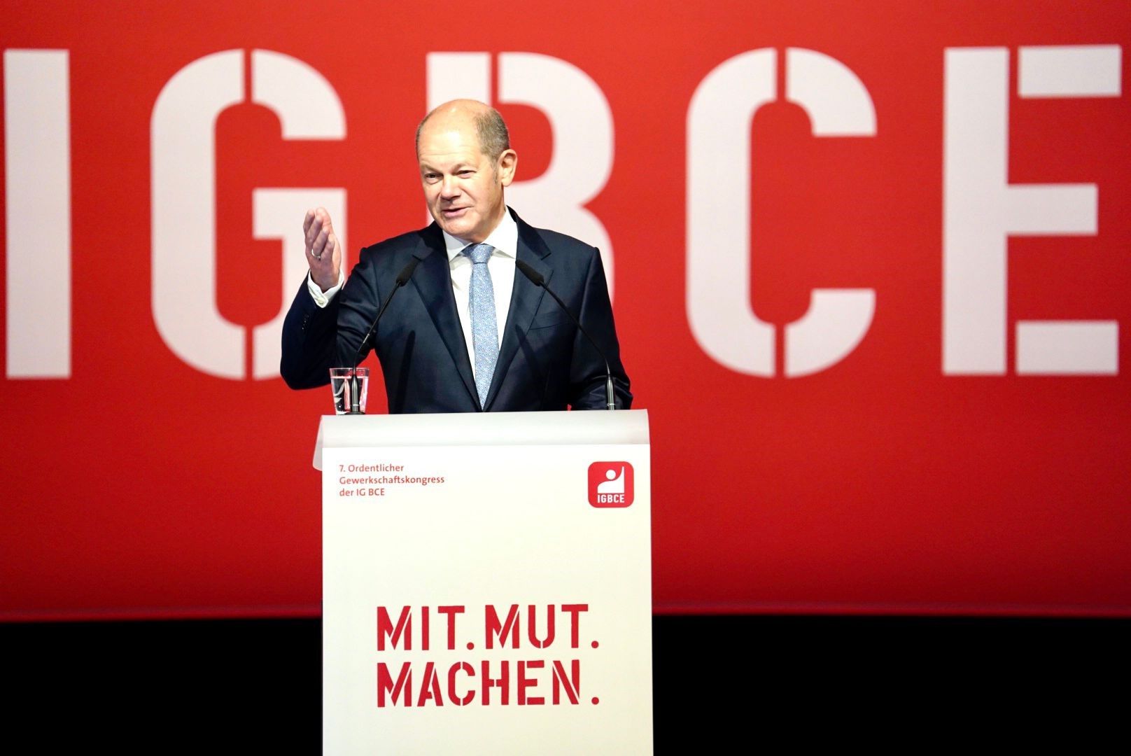 Олаф Шольц змінив Ангелу Меркель на посаді канцлера ФРН.