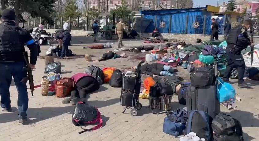 Вокзал у Краматорську атакували ракетами «Іскандер»: десятки загиблих, фото