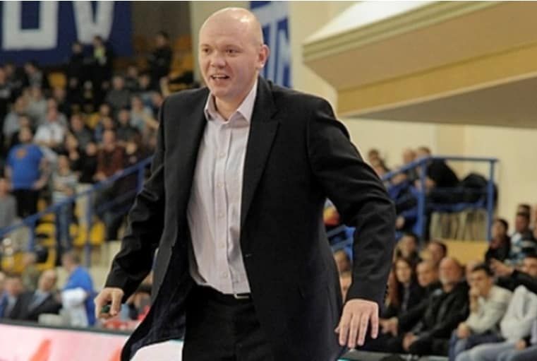 Відомий тренер з баскетболу Bіктор Кобзистий загинув внаслідок удару по Львову