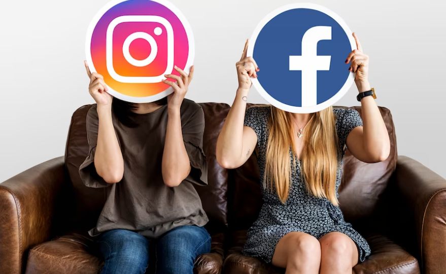 У соцмережах Facebook та Instagram фіксується масштабний збій