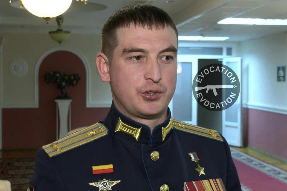 Dsqcmrjdbq pkjxbytwm Сергій Іштуганов командує 328 полком 104 дивізії повітрянодесантних військ Росії.