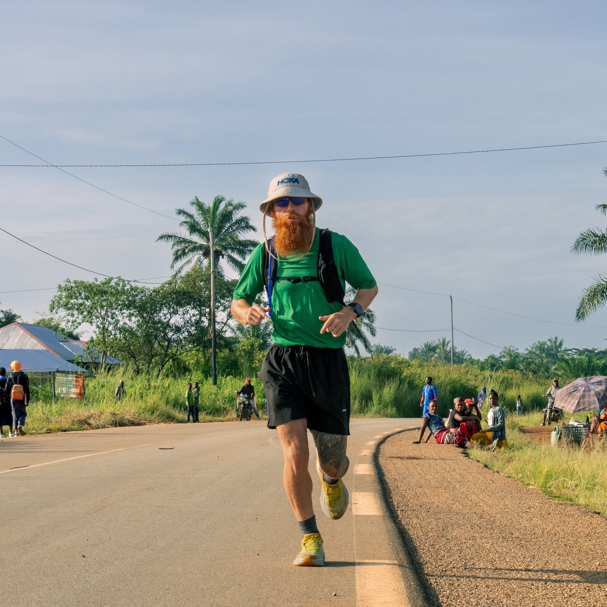 «Я трохи втомився»: британець  Расс Кук став першою людиною, яка пробігла всю Африку.